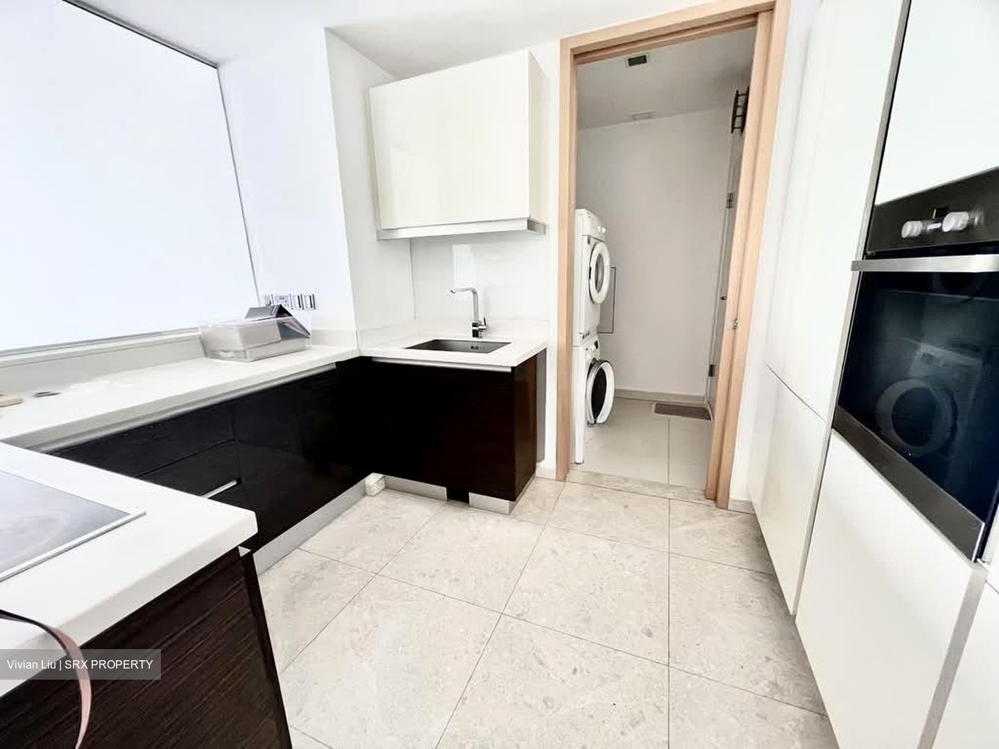 Marina Bay Suites (D1), Condominium #560941251
